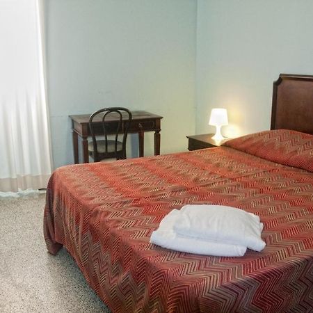 Residence Riva Gaia Terracina Kültér fotó